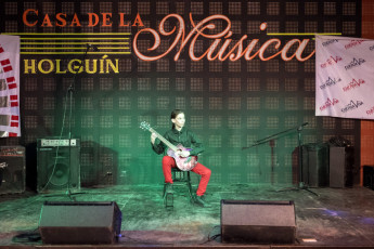 Filming of the “Cuerda Viva” television show at the Casa de la Música in Holguín. 2016